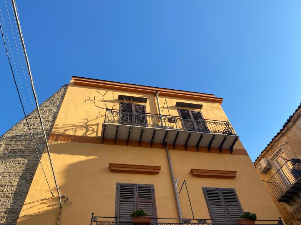 Al Parlatoio Del Centro Storico Apartment Palermo Exterior photo